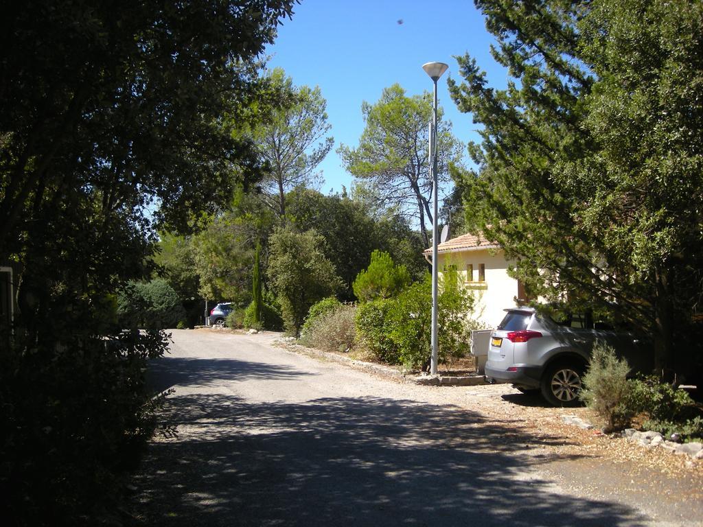 Bungalow Claret Vacquières Exteriör bild